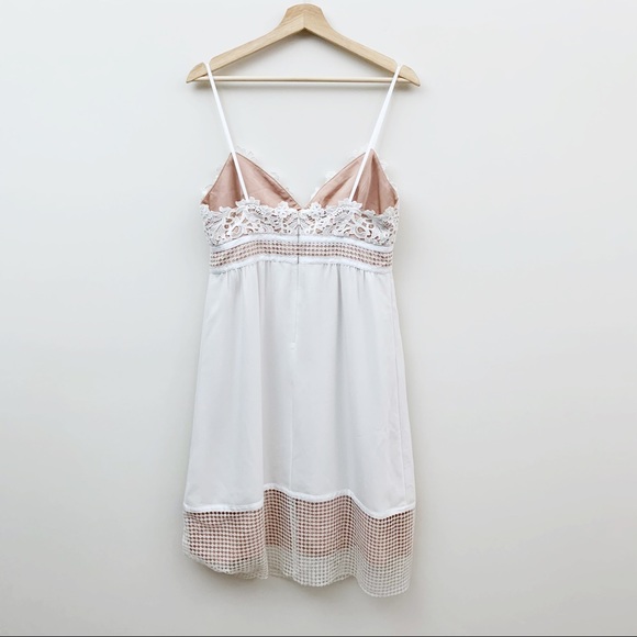 Theory Melaena Elevate Crepe Dress - Picture 5 of 11